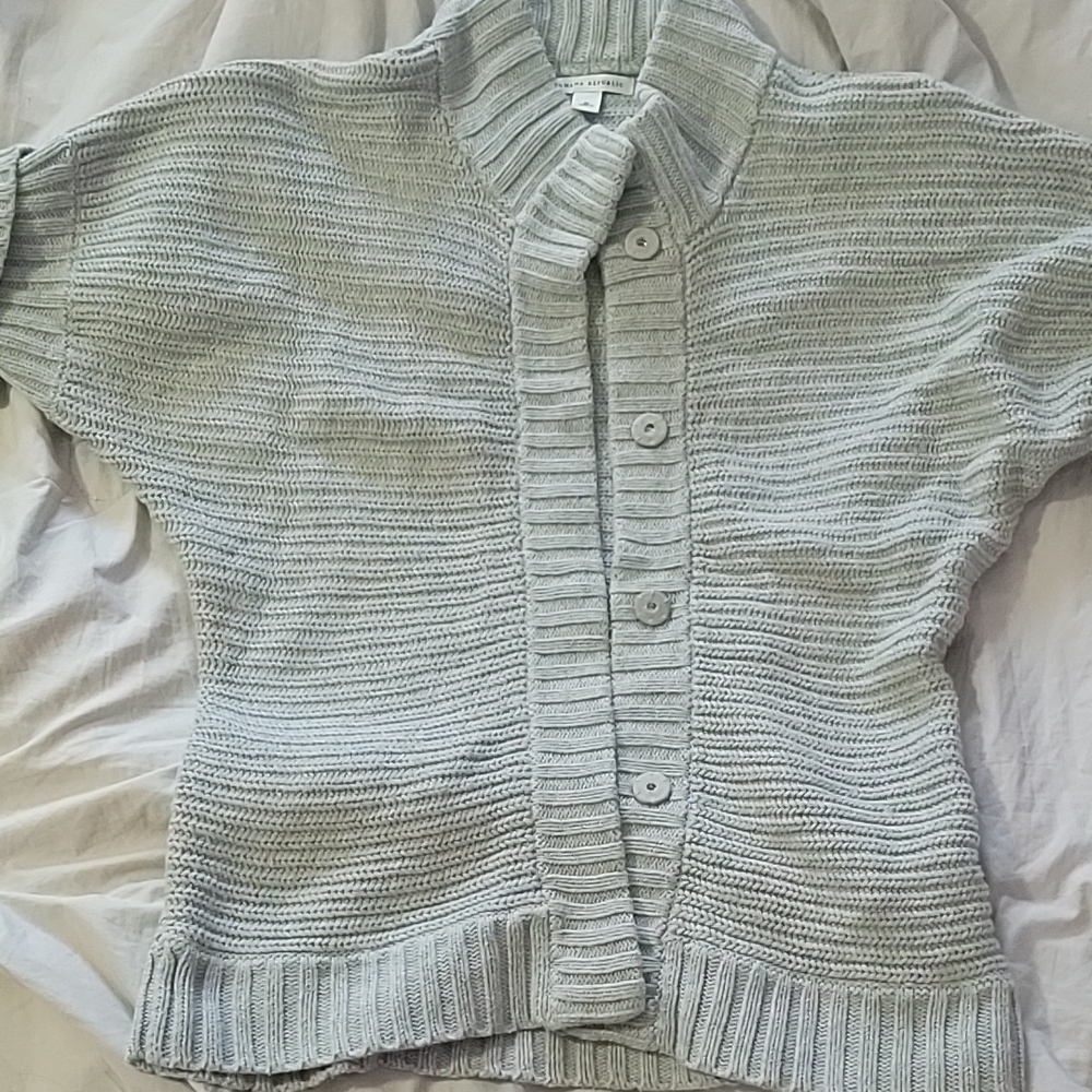 Banana Republic Women's Light Gray Sweater